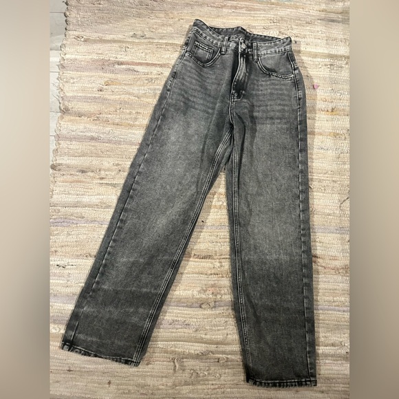 GREY WASHED JEANS - Picture 3 of 4